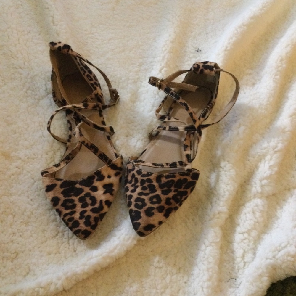 Charlotte Russe leopard flats